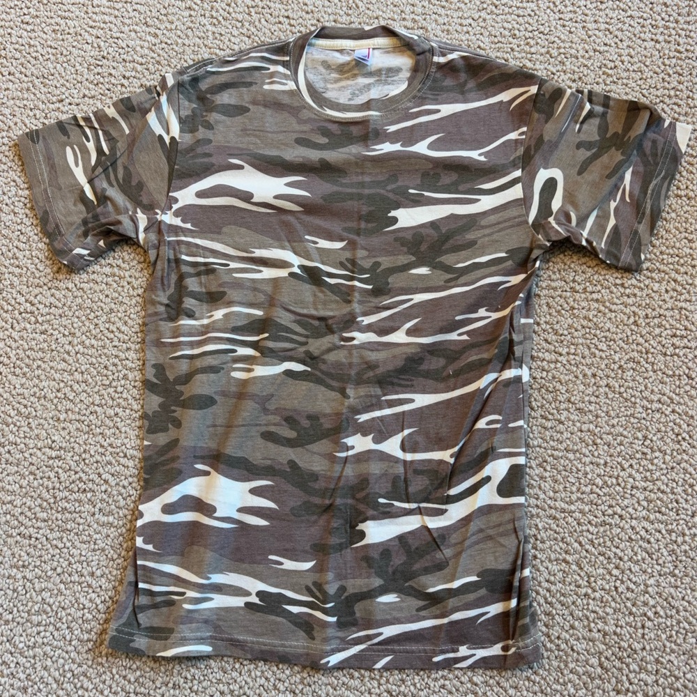 size small camo tee